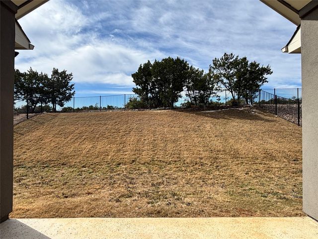 19521 Tranquility Falls CV, Lago Vista, TX 78645