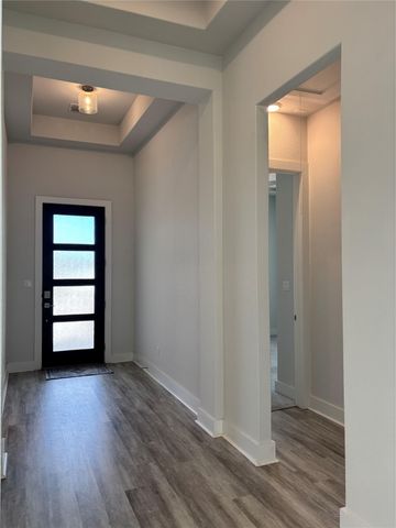 19521 Tranquility Falls CV, Lago Vista, TX 78645