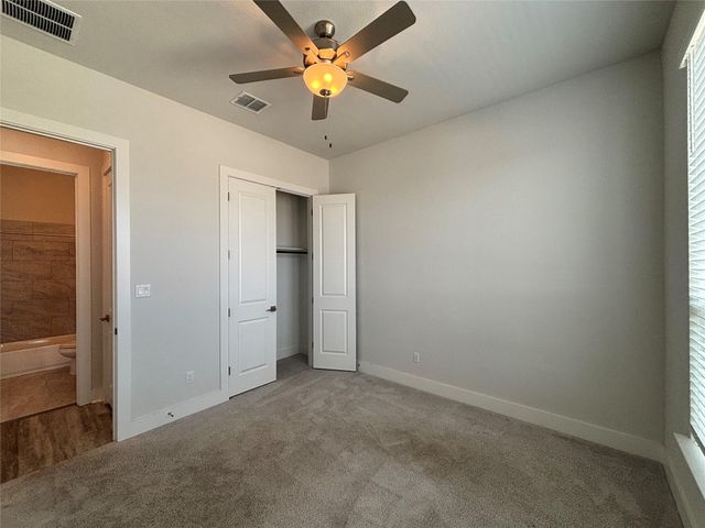 19521 Tranquility Falls CV, Lago Vista, TX 78645