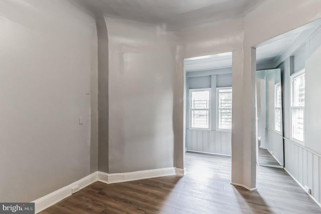 2218 ROSLYN AVE, Baltimore, MD 21216