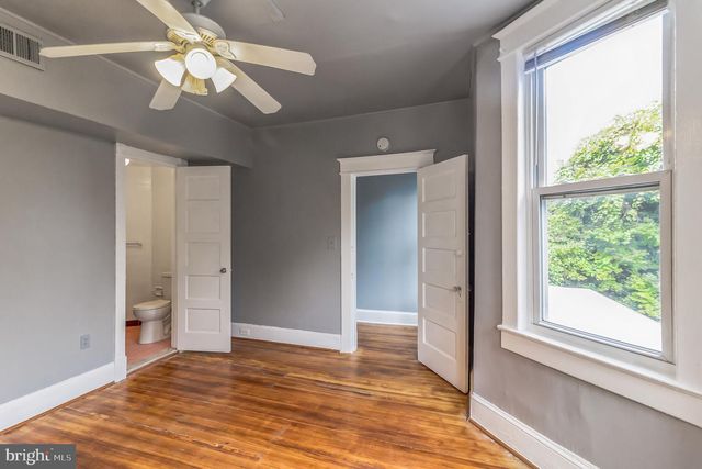 2218 ROSLYN AVE, Baltimore, MD 21216