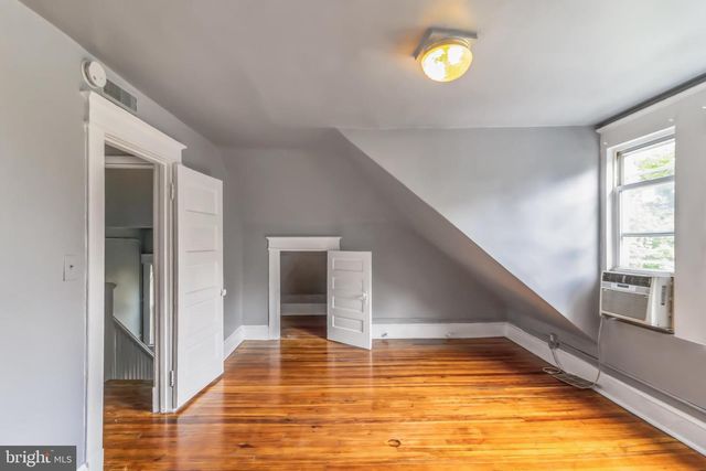 2218 ROSLYN AVE, Baltimore, MD 21216