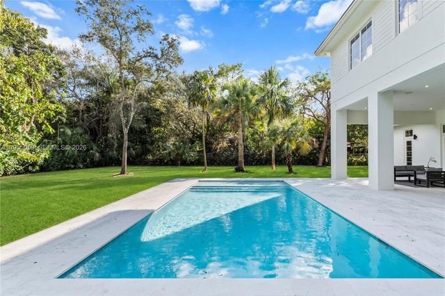 7605 SW 71st Ave, Miami, FL 33143