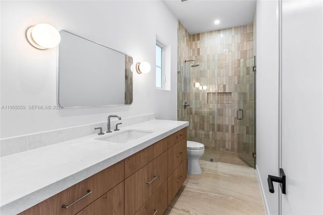 7605 SW 71st Ave, Miami, FL 33143