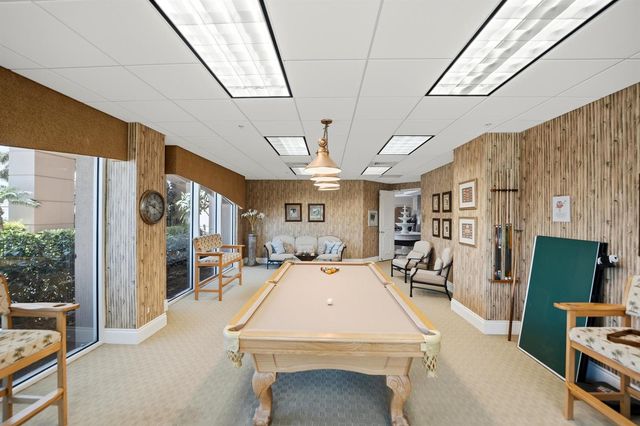 2900 N Highway 2-d, Hutchinson Island, FL 34949