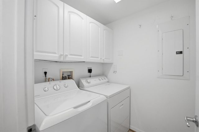 2900 N Highway 2-d, Hutchinson Island, FL 34949