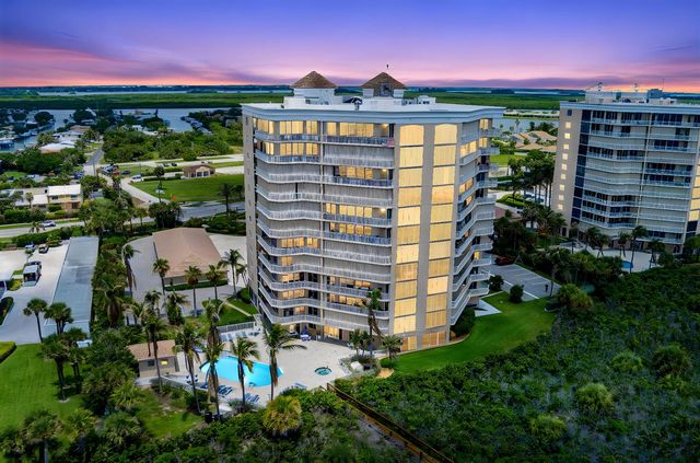 2900 N Highway 2-d, Hutchinson Island, FL 34949