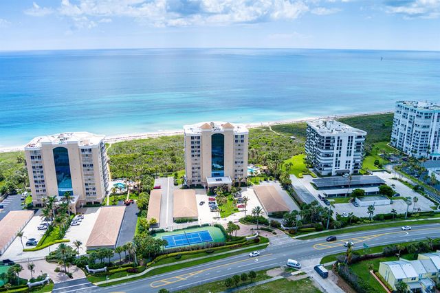 2900 N Highway 2-d, Hutchinson Island, FL 34949