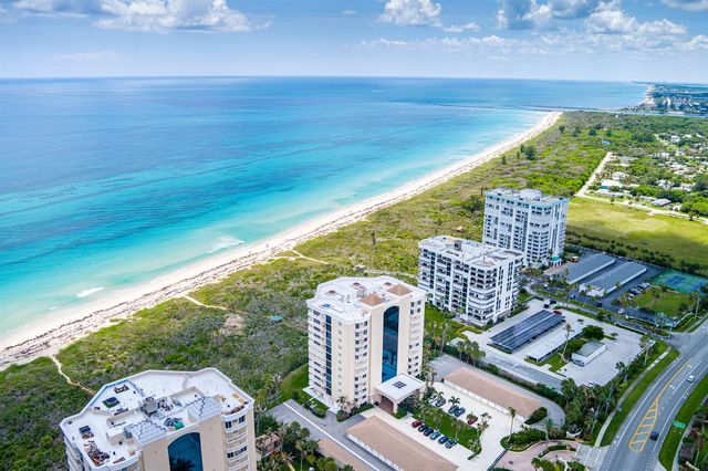 2900 N Highway 2-d, Hutchinson Island, FL 34949