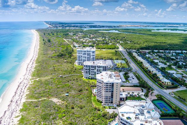 2900 N Highway 2-d, Hutchinson Island, FL 34949