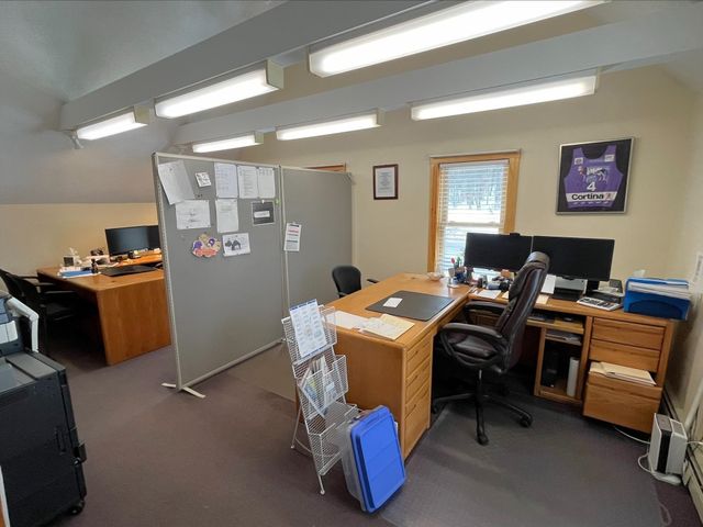 290 E Side Rd Ste 3, Conway, NH 03818