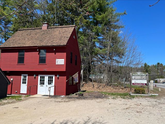 290 E Side Rd Ste 3, Conway, NH 03818