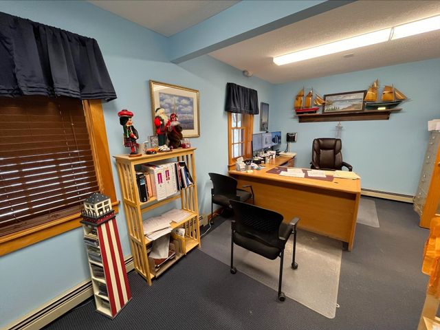 290 E Side Rd Ste 3, Conway, NH 03818