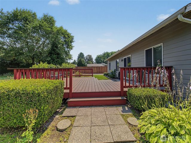 14715 151st Avenue E, Orting, WA 98360