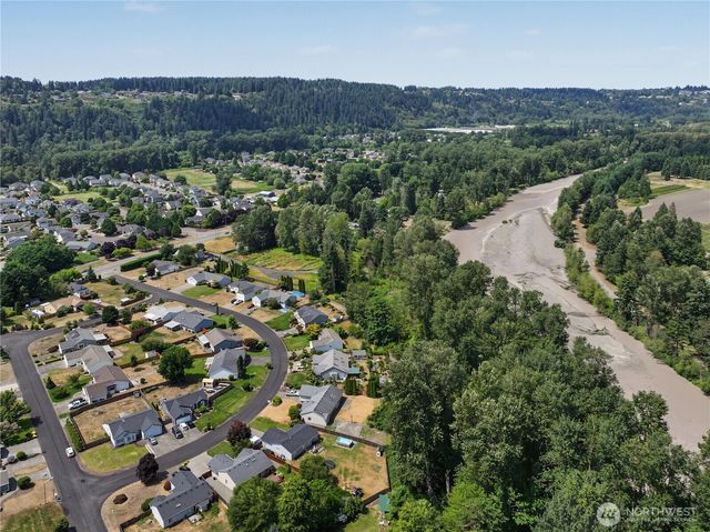 14715 151st Avenue E, Orting, WA 98360