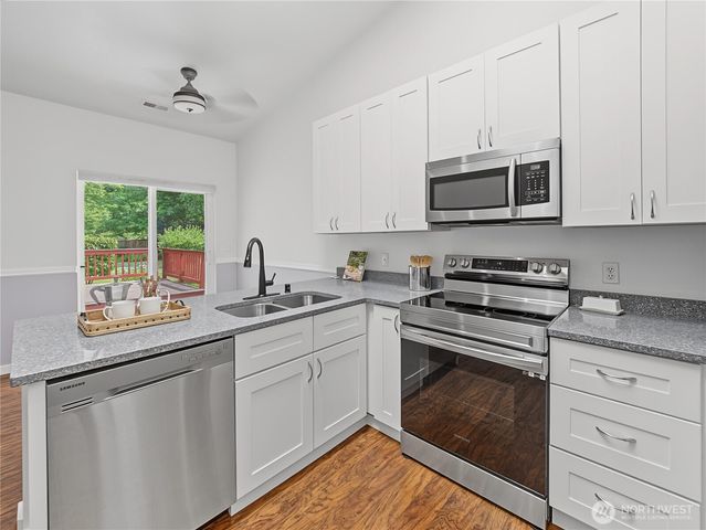 14715 151st Avenue E, Orting, WA 98360