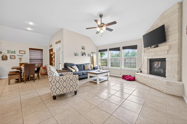4507 Argonne Woods Drive, Porter, TX 77365