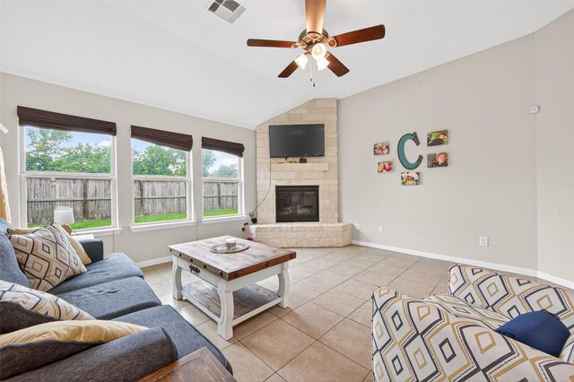 4507 Argonne Woods Drive, Porter, TX 77365
