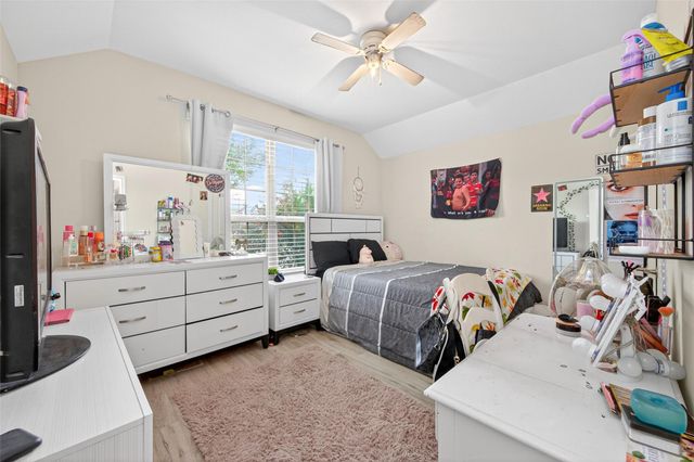 4507 Argonne Woods Drive, Porter, TX 77365