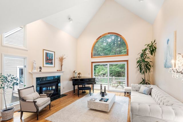 375 Atherton Street, Milton, MA 02186
