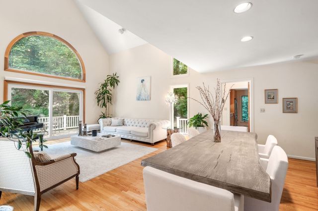 375 Atherton Street, Milton, MA 02186