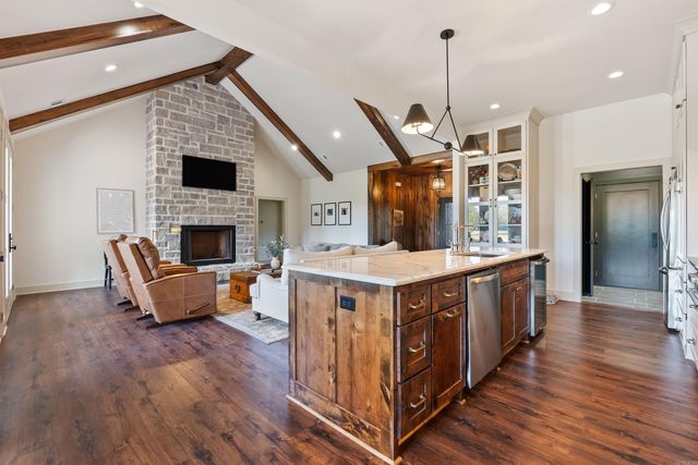 2535 Covington Road, Ward, AR 72176