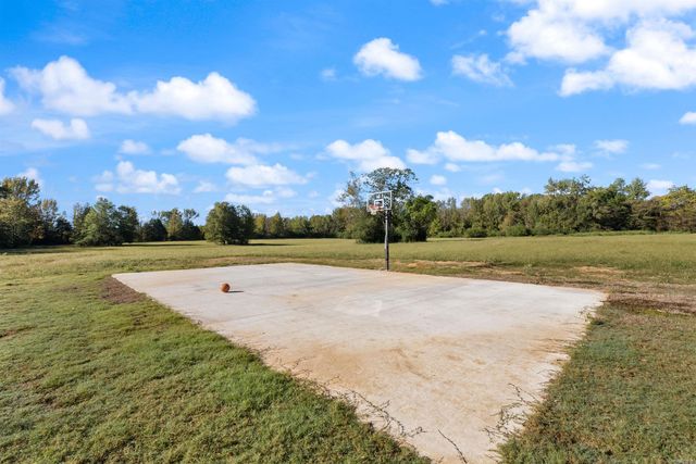 2535 Covington Road, Ward, AR 72176