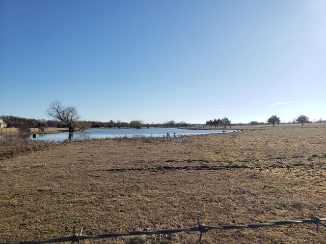 000 Farm Road 2000, Monett, MO 65708