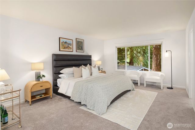 545 Mt Olympus Drive SW, Issaquah, WA 98027