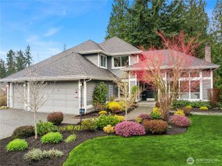 545 Mt Olympus Drive SW, Issaquah, WA 98027