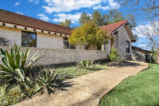 8526 Adirondack TRL, Austin, TX 78759