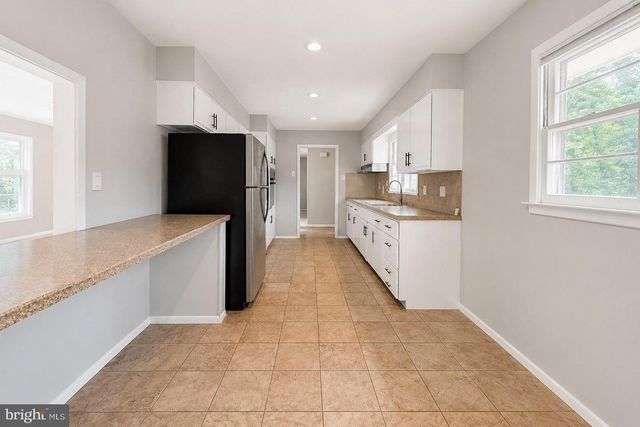 303 CHERRY VALLEY RD, Princeton, NJ 08540