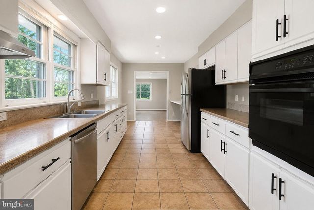 303 CHERRY VALLEY RD, Princeton, NJ 08540