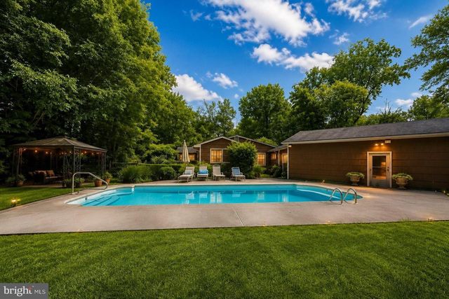 303 CHERRY VALLEY RD, Princeton, NJ 08540