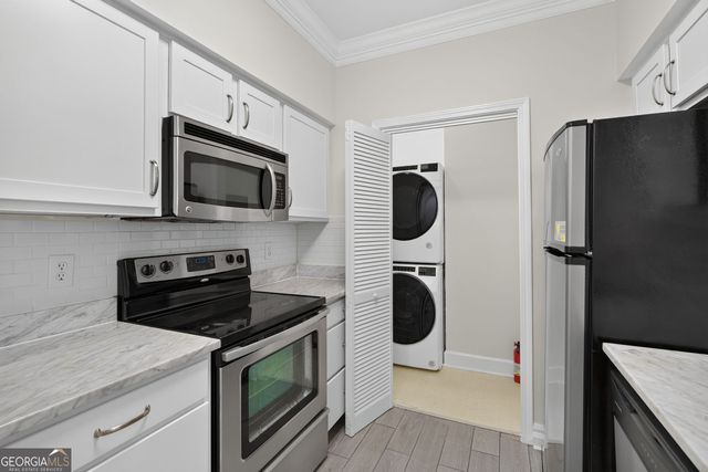 3777 Peachtree Road NE 214, Brookhaven, GA 30319