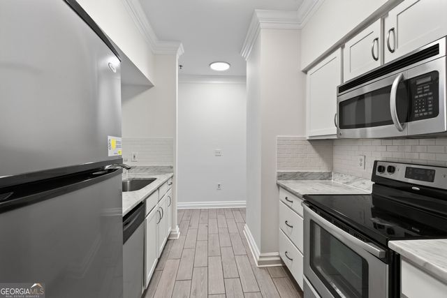 3777 Peachtree Road NE 214, Brookhaven, GA 30319