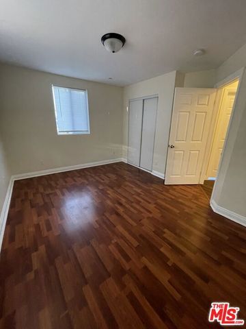 639 E 82nd Street, Los Angeles, CA 90001