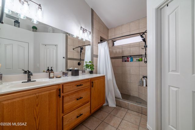 5615 W Cortaro Crossing Drive, Tucson, AZ 85742