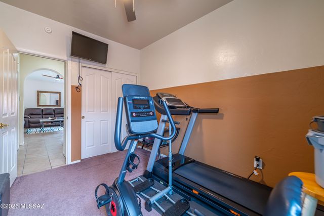 5615 W Cortaro Crossing Drive, Tucson, AZ 85742