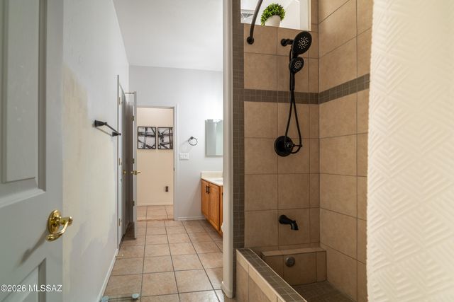 5615 W Cortaro Crossing Drive, Tucson, AZ 85742