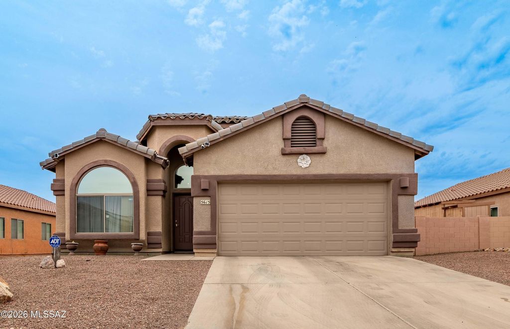 5615 W Cortaro Crossing Drive, Tucson, AZ 85742