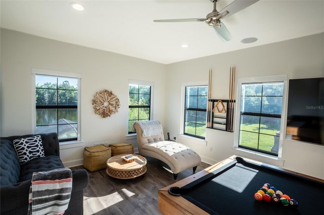 19101 MAGNOLIA FARMS LANE, Odessa, FL 33556