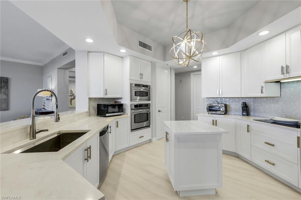 24011 Via Castella DR 2102, BONITA SPRINGS, FL 34134 — photo 4
