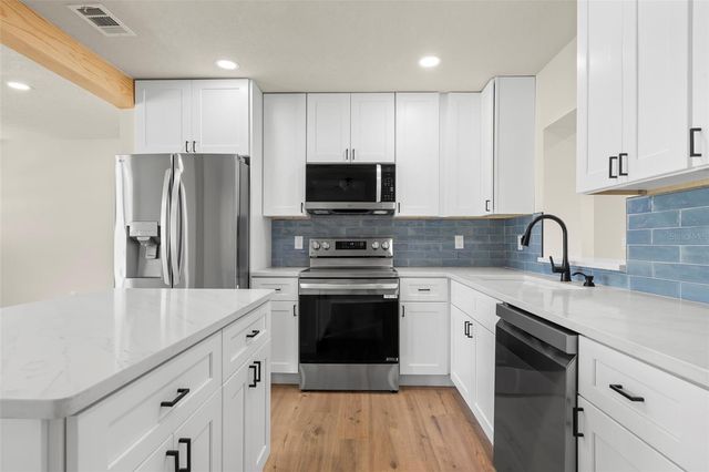 5299 35TH AVENUE N, St Petersburg, FL 33710