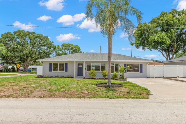 5299 35TH AVENUE N, St Petersburg, FL 33710