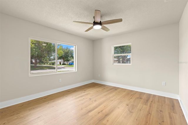 5299 35TH AVENUE N, St Petersburg, FL 33710