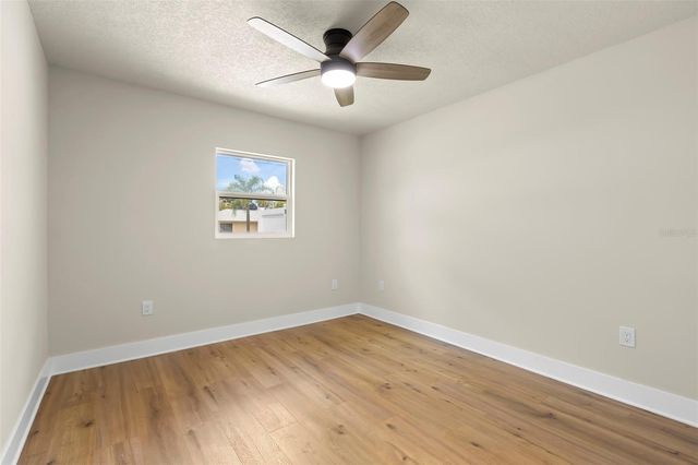 5299 35TH AVENUE N, St Petersburg, FL 33710