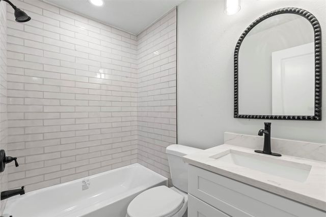 5299 35TH AVENUE N, St Petersburg, FL 33710