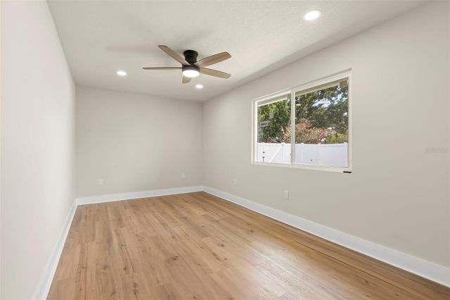 5299 35TH AVENUE N, St Petersburg, FL 33710