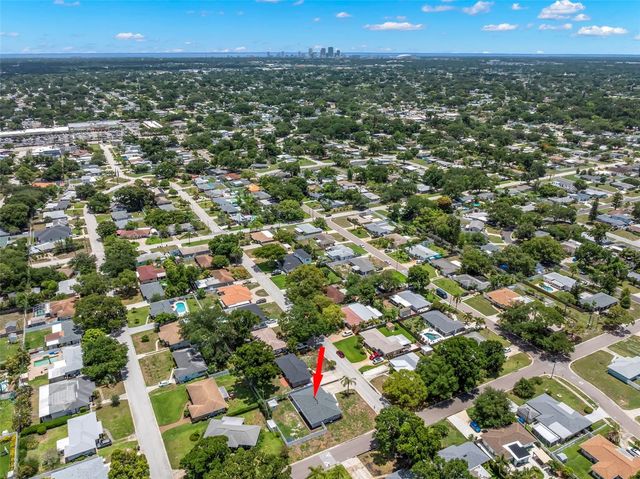 5299 35TH AVENUE N, St Petersburg, FL 33710